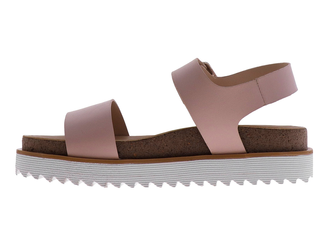 Sandalia de plataforma color durazno con suela blanca dentada y correa ajustable con hebilla para mujer.