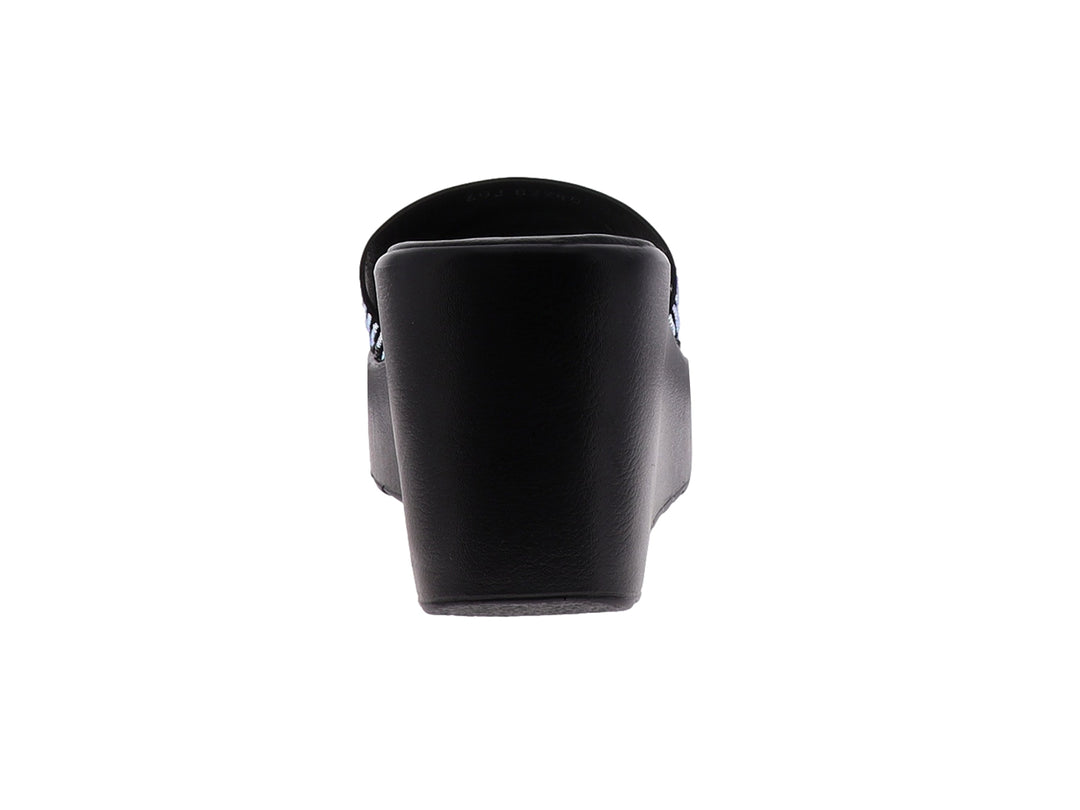 Sandalia negra de plataforma con tira superior decorada con brillantes plateados para mujer.