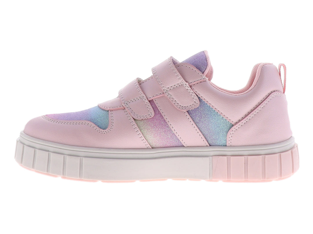 Tenis infantiles color rosa con detalles iridiscentes, cierre de velcro y suela blanca gruesa.