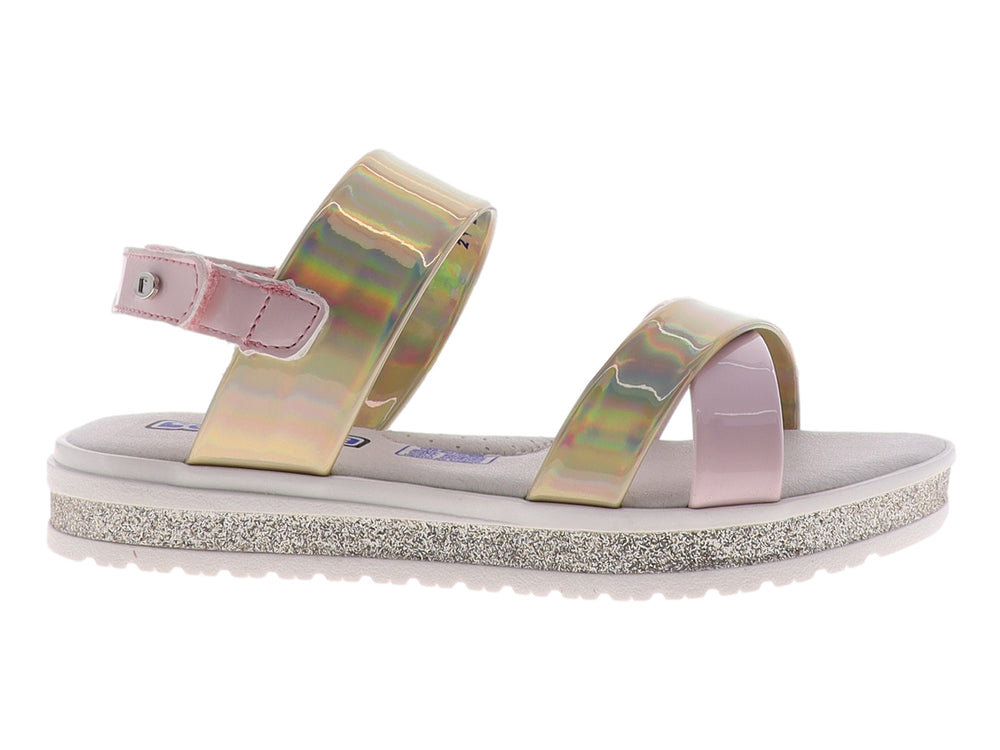 Sandalia rosa iridiscente con suela de glitter y tiras ajustables.