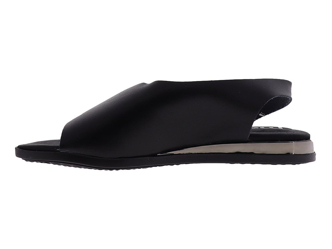 Sandalia plana color negro para mujer con diseño minimalista y tira trasera.