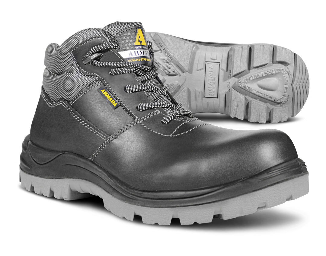 Botas de seguridad Armada color negro con cuello y suela en color gris.
