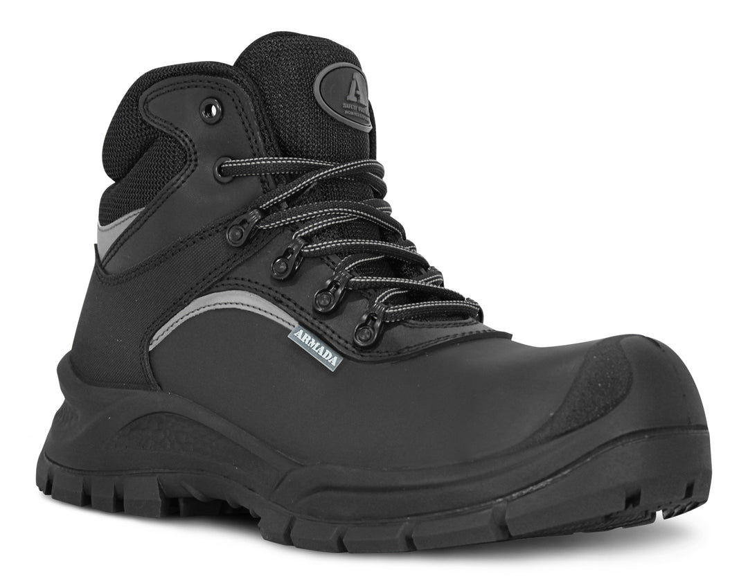 Bota de seguridad color negro marca Armada para hombre con suela robusta y cordones.