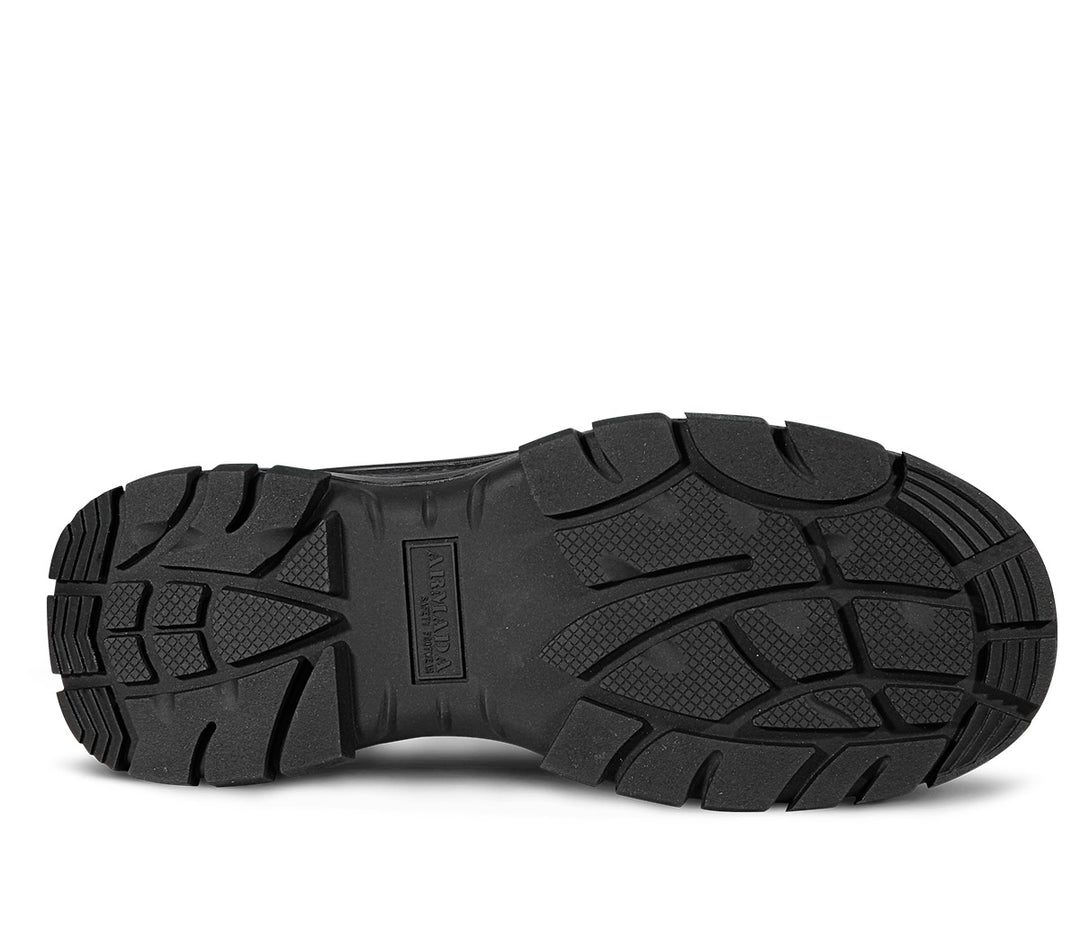 Bota de seguridad color negro marca Armada para hombre con suela robusta y cordones.