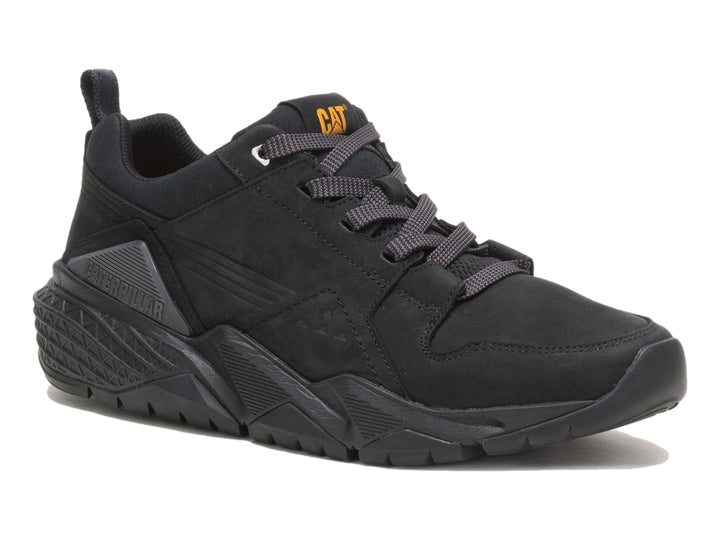 Tenis Caterpillar color negro para hombre con suela gruesa y acabado mate.