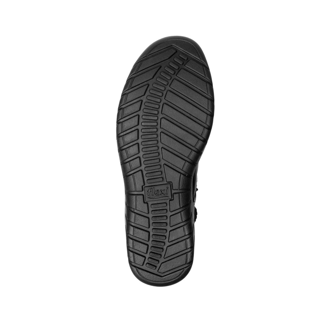 Bota alta de color negro para mujer, marca Flexi, con acabado liso y diseño casual.