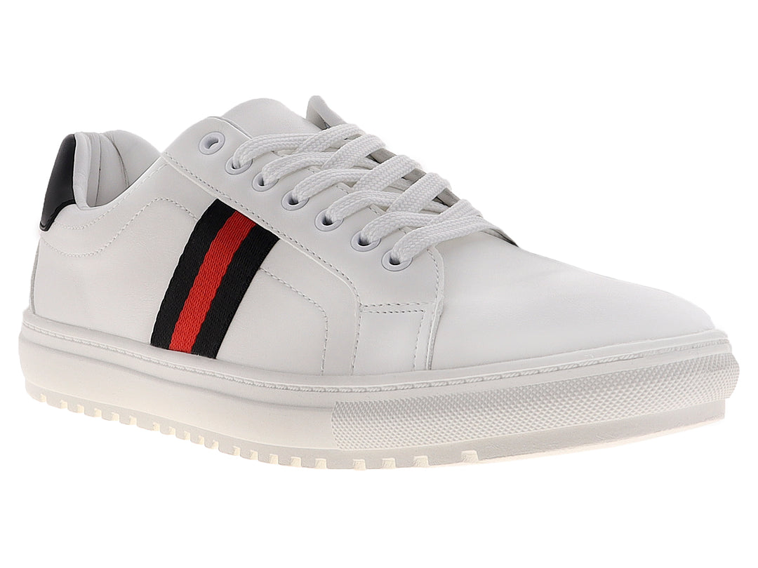 Tenis blancos para hombre con franja lateral en colores rojo y negro.