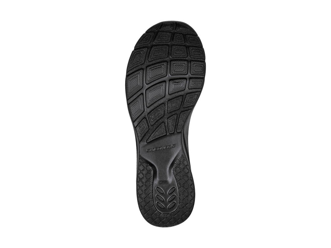 Tenis deportivos Skechers para mujer en color negro total con acabado en malla y sintético.