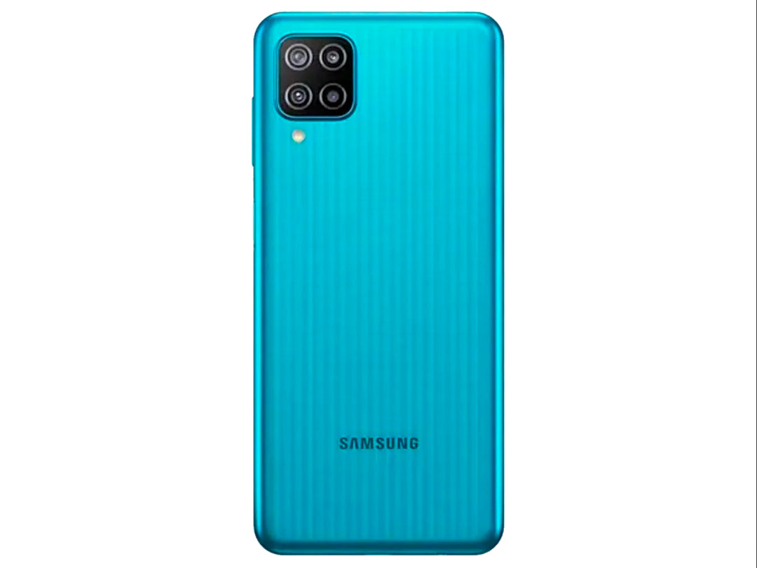 Smartphone Samsung Galaxy F12 color verde con textura estriada y pantalla frontal.