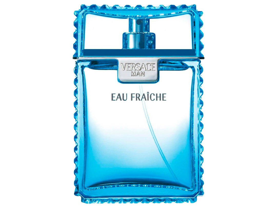 Perfume Versace Man Eau Fraîche de 100ml con su caja azul texturizada y botella de vidrio azul transparente.