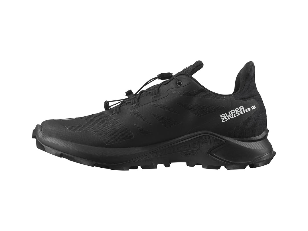 Tenis deportivos Salomon Supercross 3 GTX en color negro con detalles en rojo y amarillo.