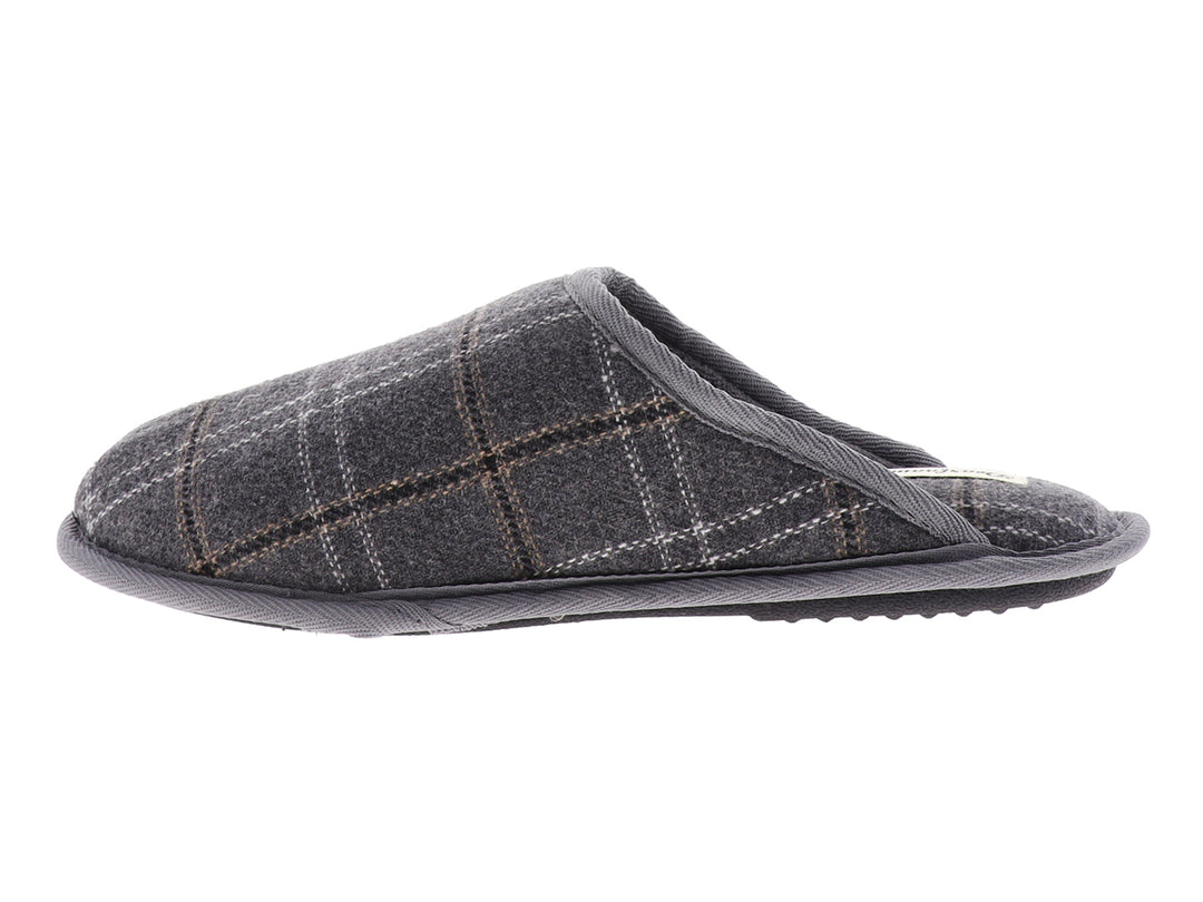 Pantufla gris con estampado de cuadros blancos y suela flexible para interiores.