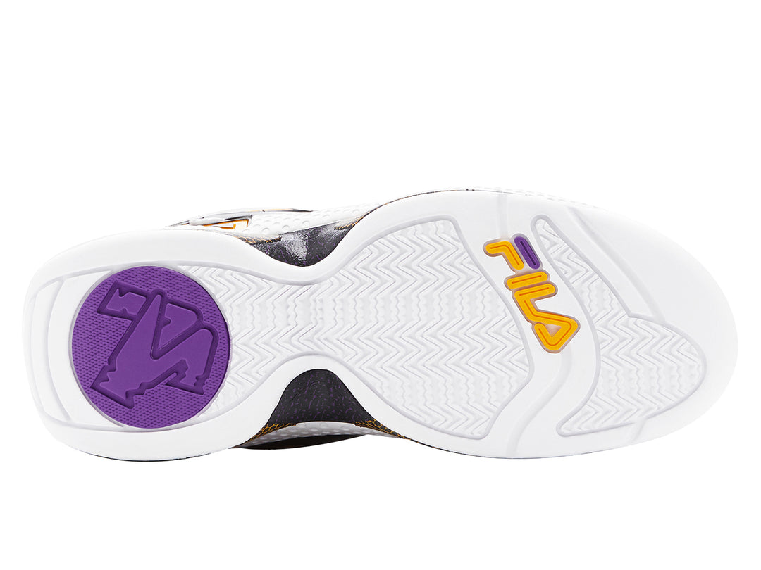 Tenis deportivos FILA Grant Hill 3 para hombre en color negro, gris y blanco con detalles morados y amarillos.