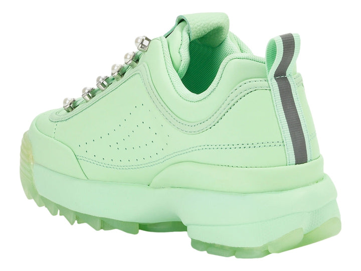 Tenis FILA Disruptor Zero Pearl en color verde menta con detalles de perlas en las agujetas y suela robusta.