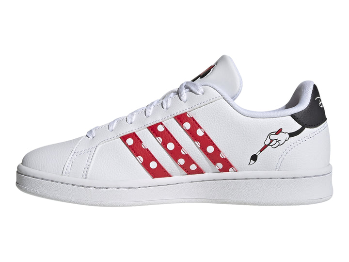 Tenis Adidas Grand Court blancos para mujer con rayas rojas y detalles de Minnie Mouse.