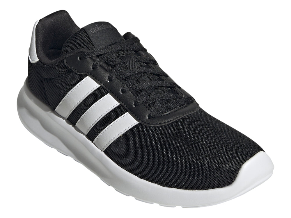Tenis Adidas Lite Racer 3.0 en color negro con tres franjas blancas y suela blanca.