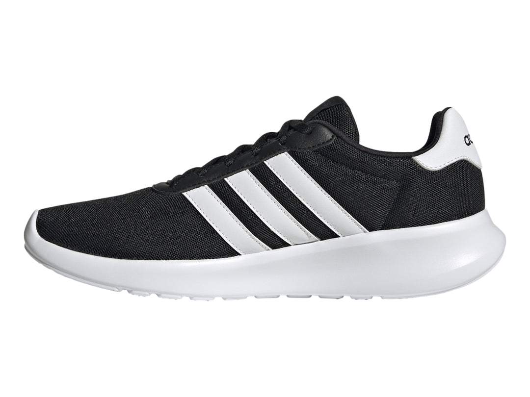 Tenis Adidas Lite Racer 3.0 en color negro con tres franjas blancas y suela blanca.