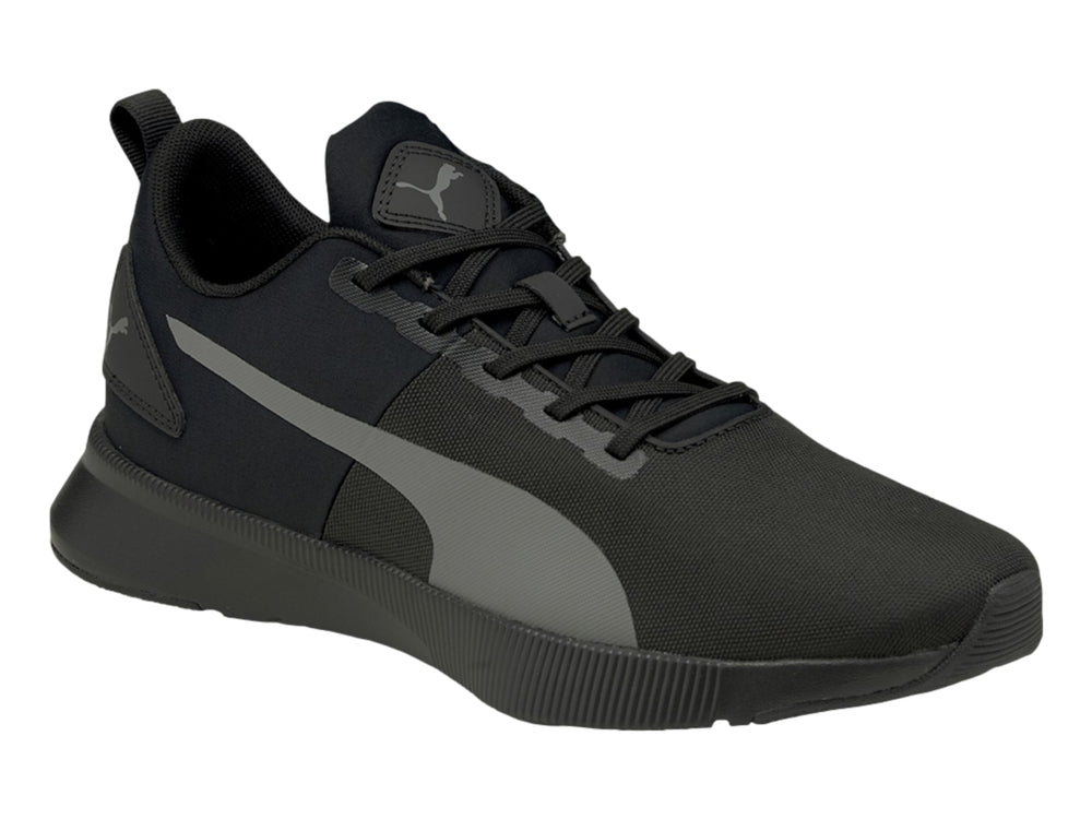 Tenis deportivos PUMA Flyer Runner Mesh color negro con franja gris lateral.