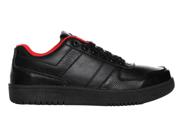 Tenis PONY color negro con interior rojo, diseño deportivo de corte bajo y suela gruesa.