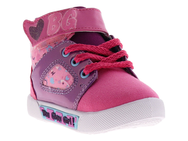 Tenis infantiles color fiusha con detalles en turquesa y blanco, con agujetas y acabado brillante.