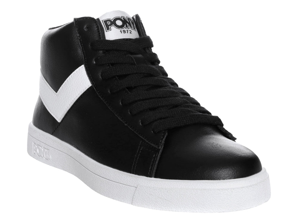 Tenis PONY de bota color negro con detalle en V blanco y suela blanca.