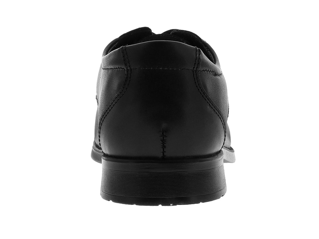 Zapato formal Merano para hombre en color negro, de material sintético liso con agujetas y suela cómoda.
