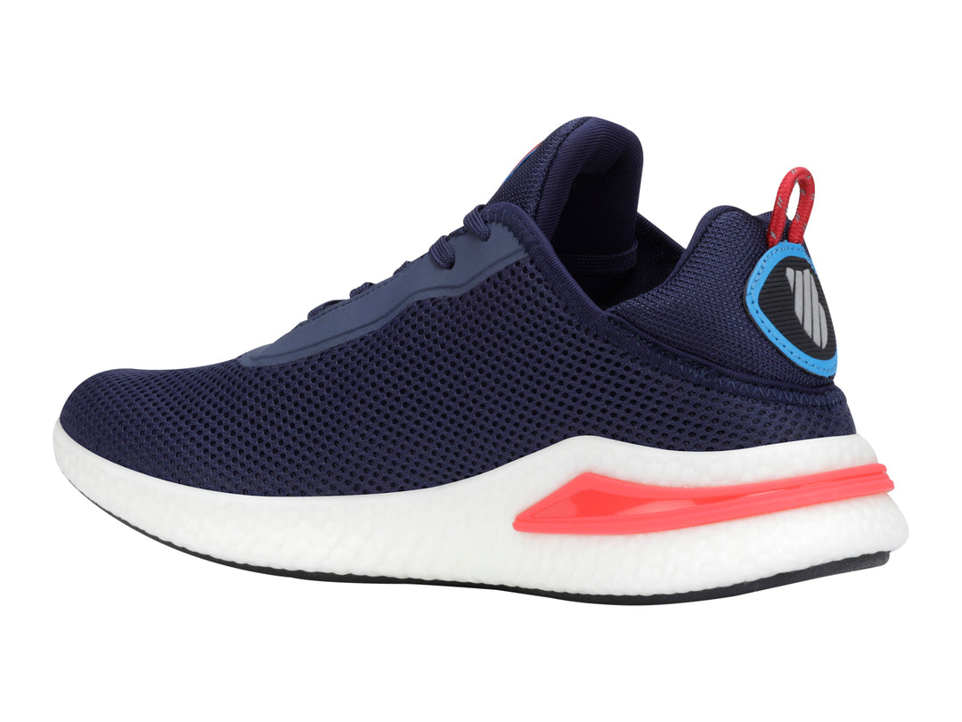 Tenis deportivos K-SWISS en color azul marino con detalles en rojo y suela blanca.