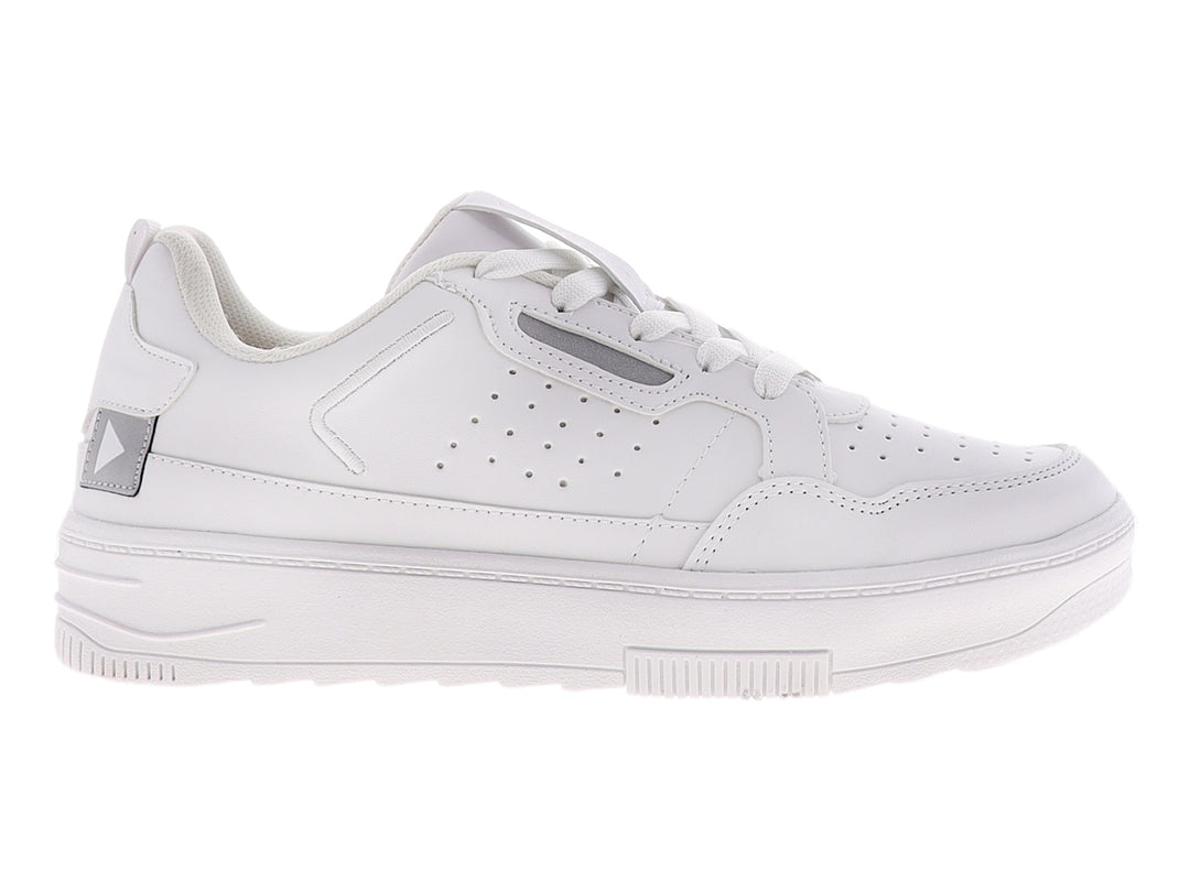 Tenis casuales color blanco de la marca THENTIC con detalles perforados y suela blanca.