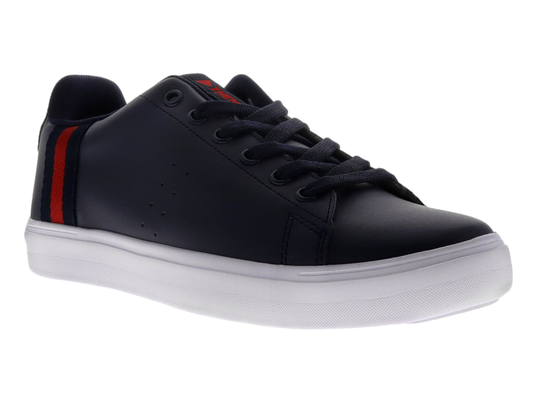 Tenis casuales color marino con suela blanca y detalle de franja roja lateral.