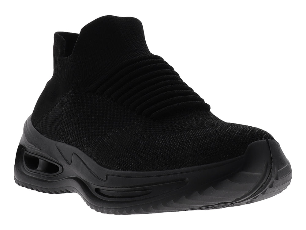 Tenis deportivos de baloncesto color negro, estilo slip-on con suela gruesa y tejido transpirable.