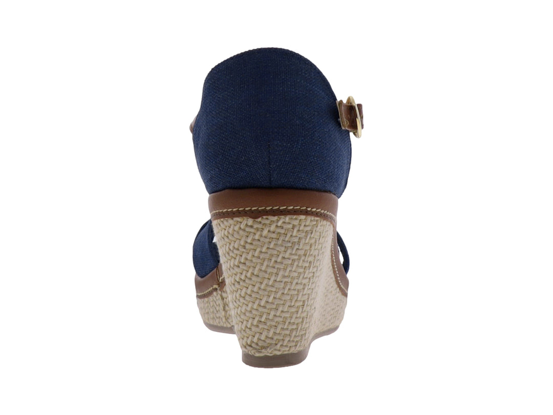 Sandalia de plataforma color azul marino con tacón cuña de yute y correa café en el tobillo para mujer.