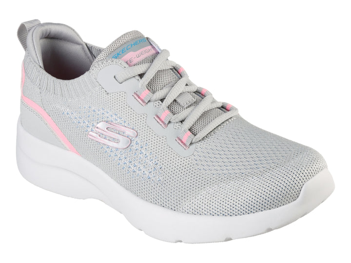 Tenis deportivos Skechers para mujer en color gris con detalles en rosa y suela blanca.