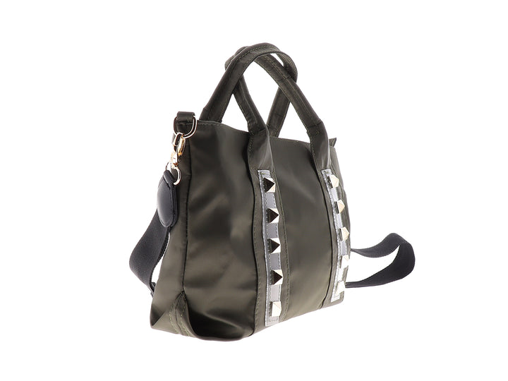 Bolso de mano color musgo con detalles de tachuelas plateadas y asas superiores.