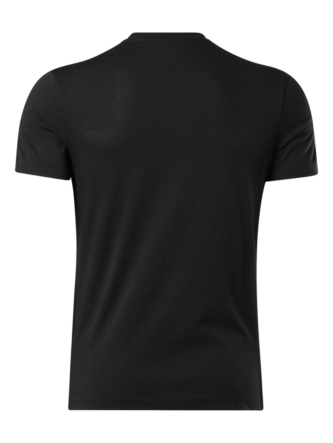 Hombre usando playera negra de manga corta con logotipo blanco de Reebok en el pecho.