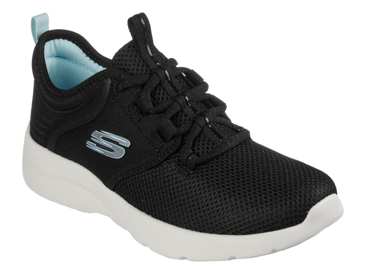 Tenis deportivos Skechers para mujer en color negro con suela blanca y detalles en aqua.