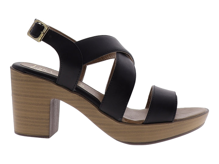 Sandalia de plataforma color negro con tacón grueso efecto madera y correas cruzadas.