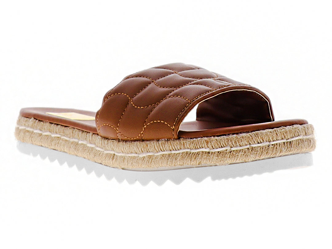 Sandalia plana color camel con tira acolchada y suela de estilo esparto beige.