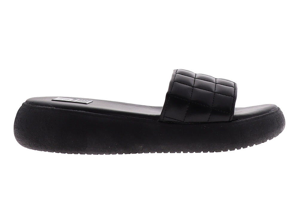 Sandalia casual slide para mujer en color negro con correa acolchada y suela gruesa.
