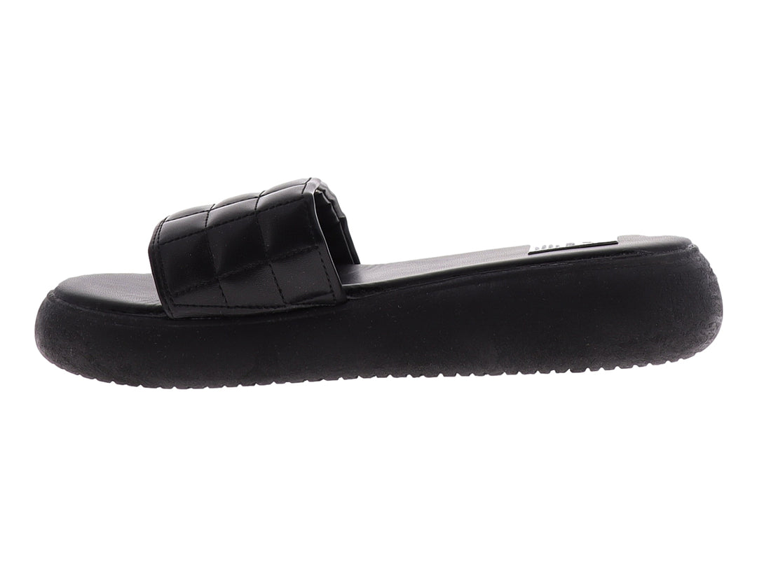 Sandalia casual slide para mujer en color negro con correa acolchada y suela gruesa.