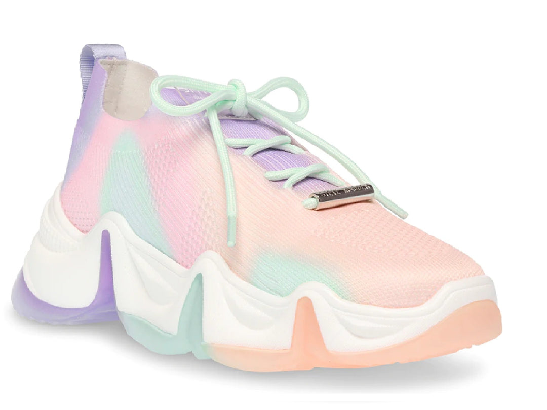Tenis Steve Madden Cityscape en colores pastel multicolor con suela blanca ancha y plataforma.