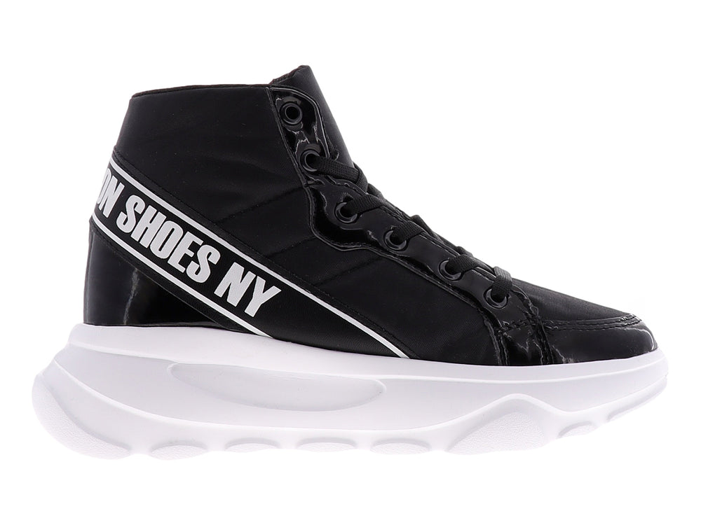 Tenis deportivos de caña alta marca THENTIC en color negro con suela ancha blanca y detalles brillantes.
