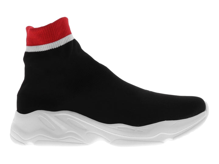 Tenis de baloncesto negros con suela blanca y detalle rojo y blanco en el tobillo.