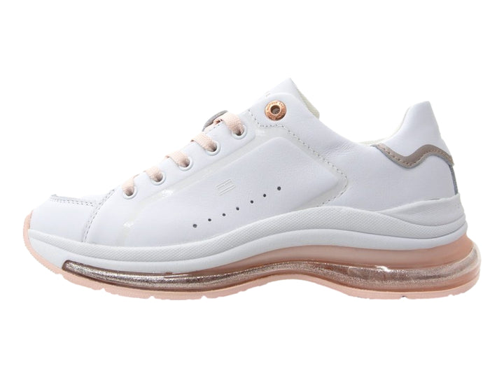 Tenis Tommy Hilfiger color blanco con detalles y suela de aire en tono rosa para mujer.