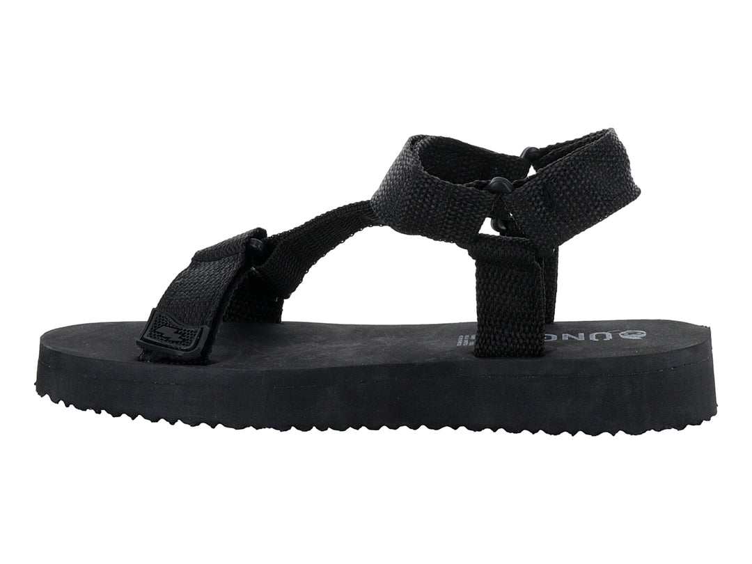 Sandalia deportiva de color negro con tiras ajustables y suela rígida texturizada.