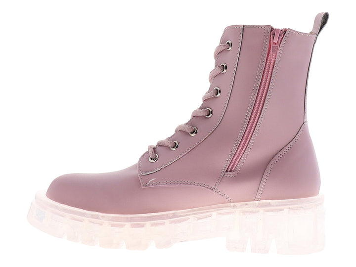 Botas color taro con agujetas y suela de plataforma transparente.