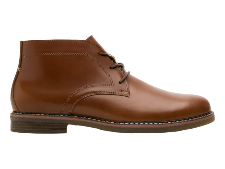 Botín Flexi para hombre en color tan de cuero liso con agujetas y suela marrón.