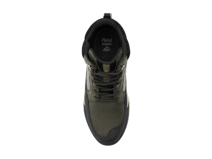 Botín Flexi color olivo y negro con detalles en beige y cordones, estilo casual.