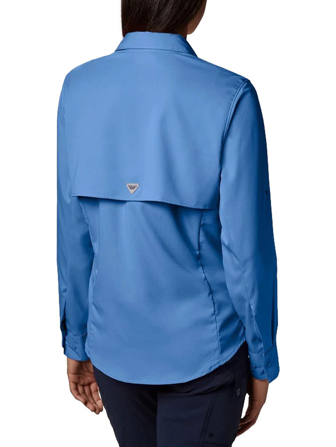 Camisa Columbia PFG Tamiami II de manga larga en color azul para mujer.