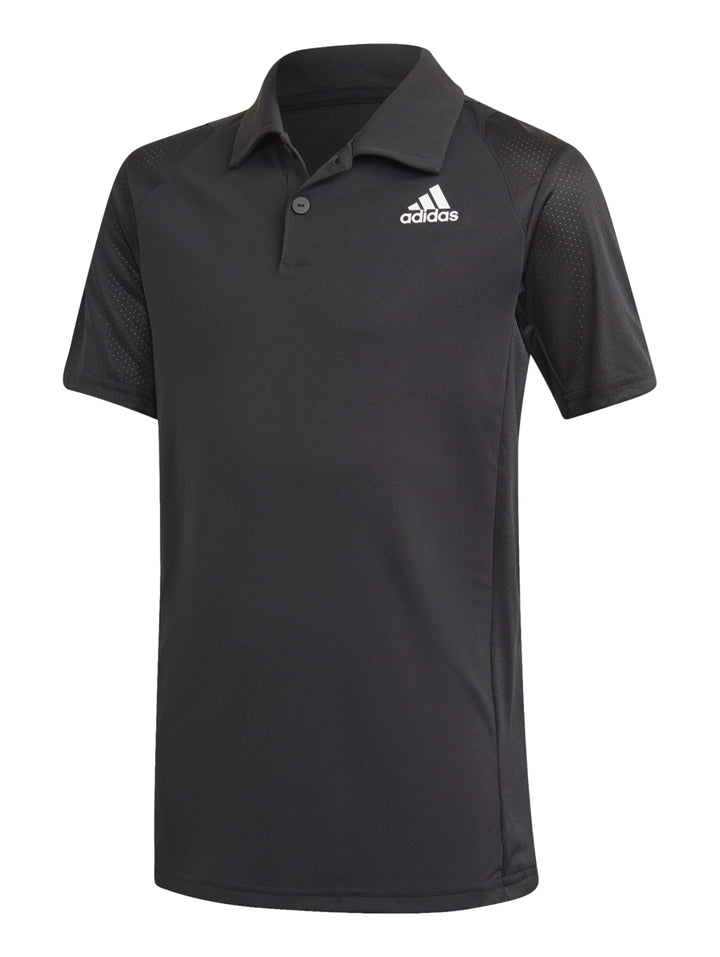 Camiseta polo deportiva Adidas de color negro con logotipo blanco en el pecho y cuello clásico.