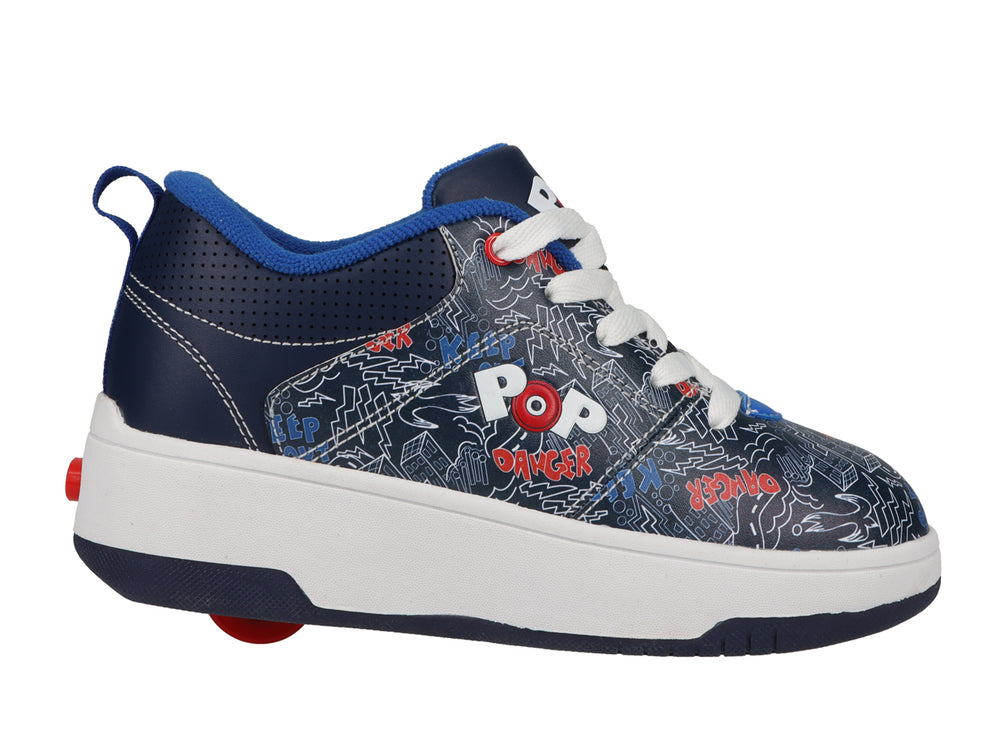 Tenis Heelys color azul marino con suela blanca y detalles gráficos en rojo y blanco.
